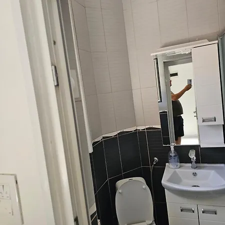 Savanovic * באניה לוקה